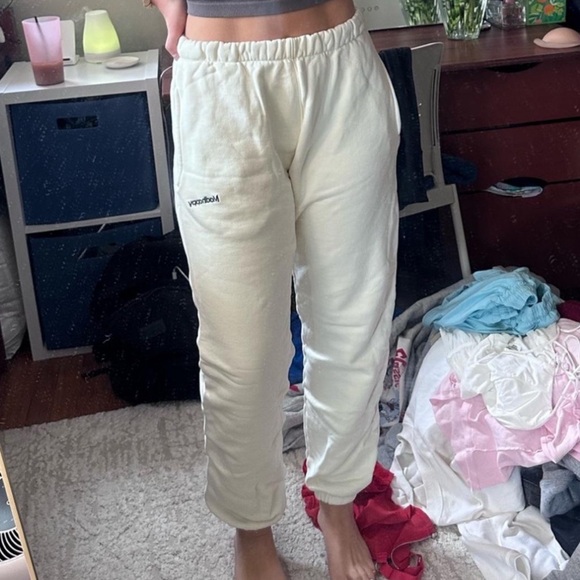 Madhappy Classics Fleece Sweatpants (Vanilla) - Picture 2 of 4